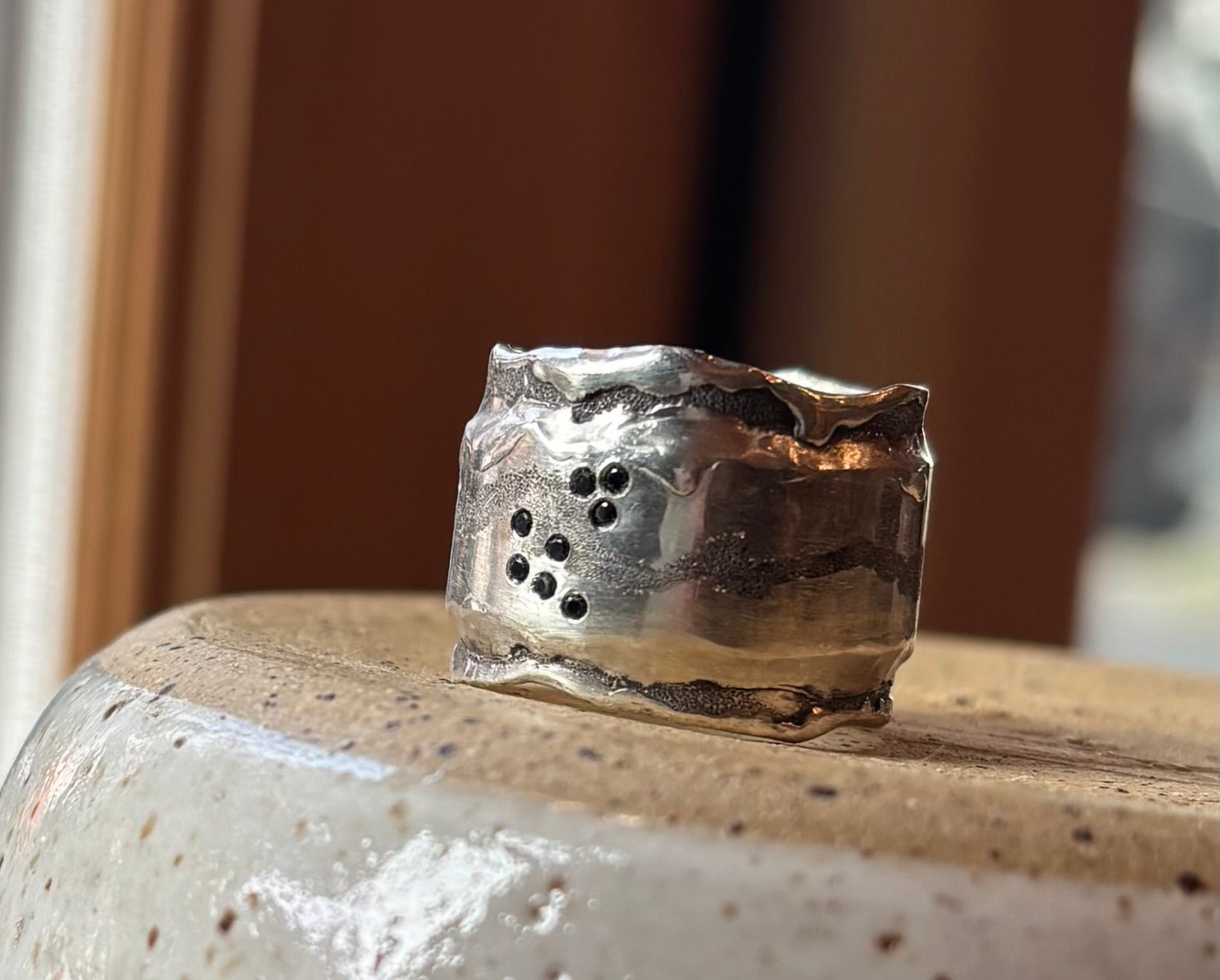 custom-river-ring